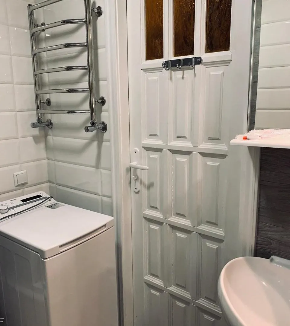 Modern Chaikovskogo Apartment Lviv