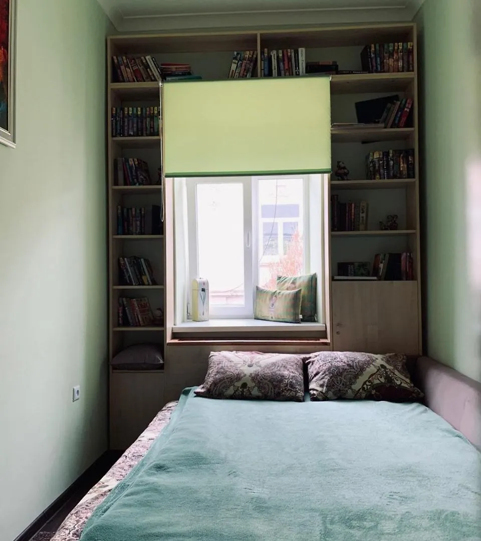 Modern Chaikovskogo Apartment Lviv