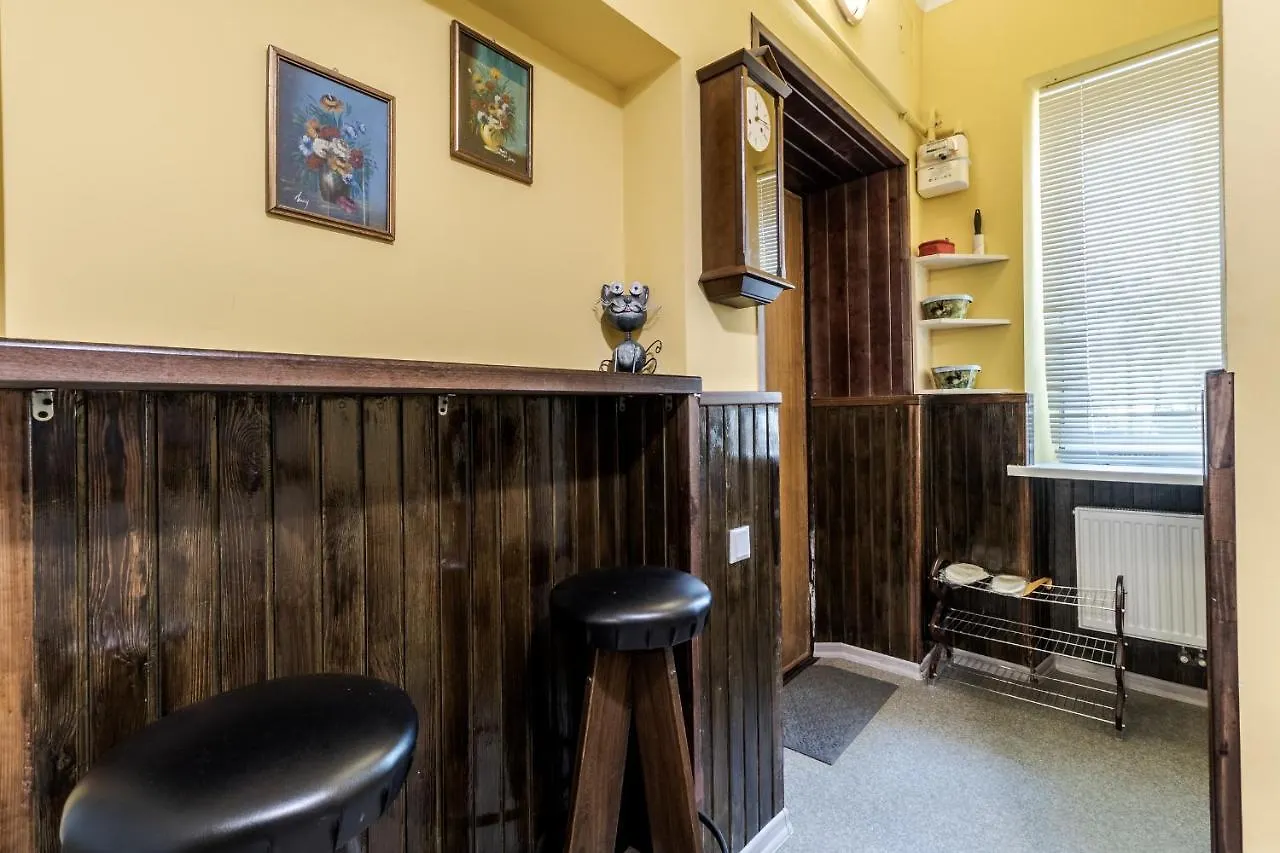 Modern Chaikovskogo Apartment Lviv Ukraine